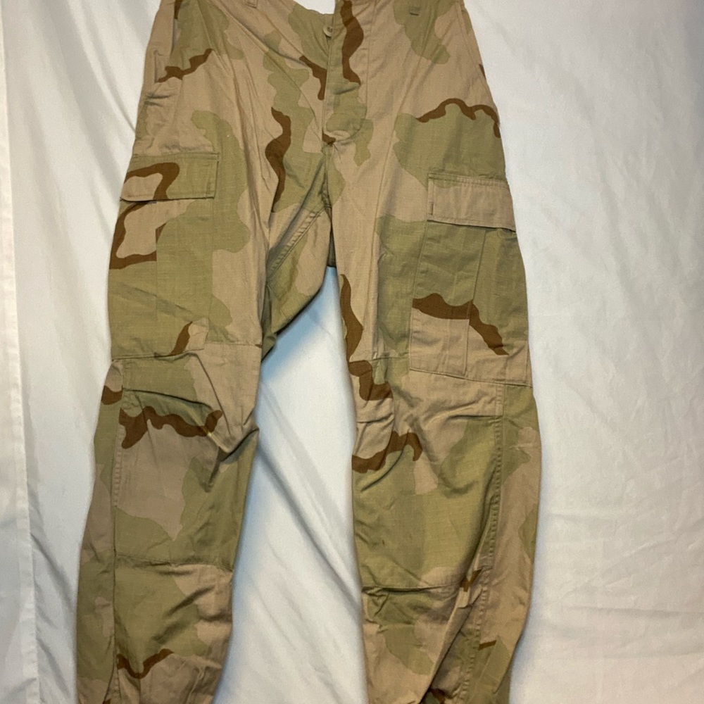 Sand camo real military BDUs